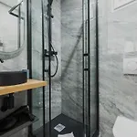 Modern Studio - 4P- Sacre-Coeur